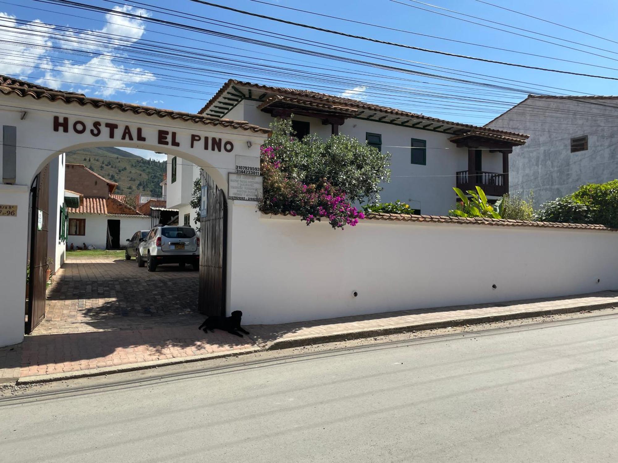 Hostal El Pino Villa de Leyva Extérieur photo