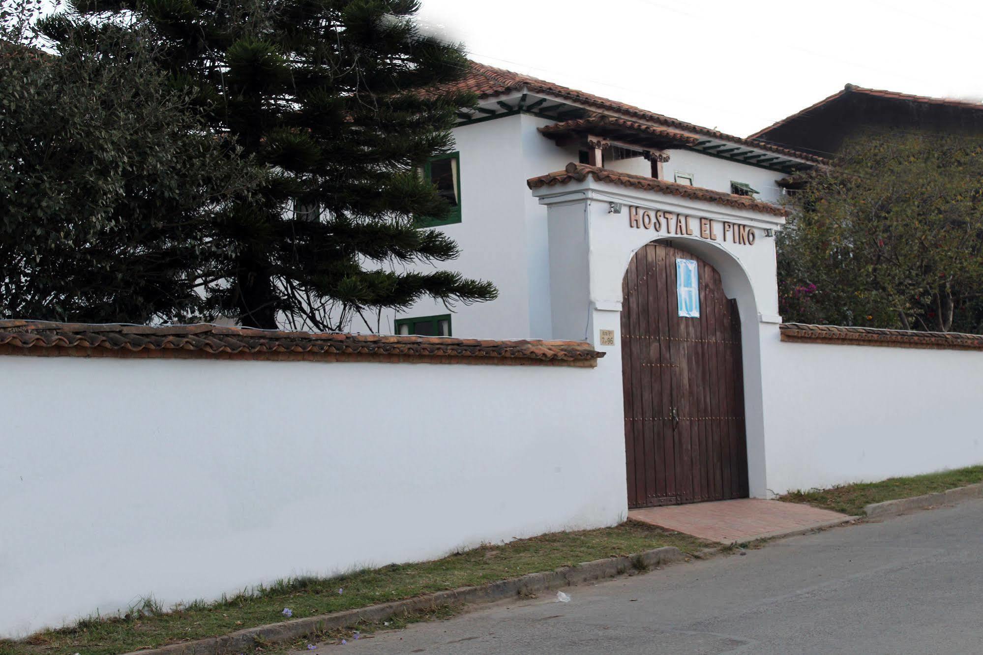 Hostal El Pino Villa de Leyva Extérieur photo